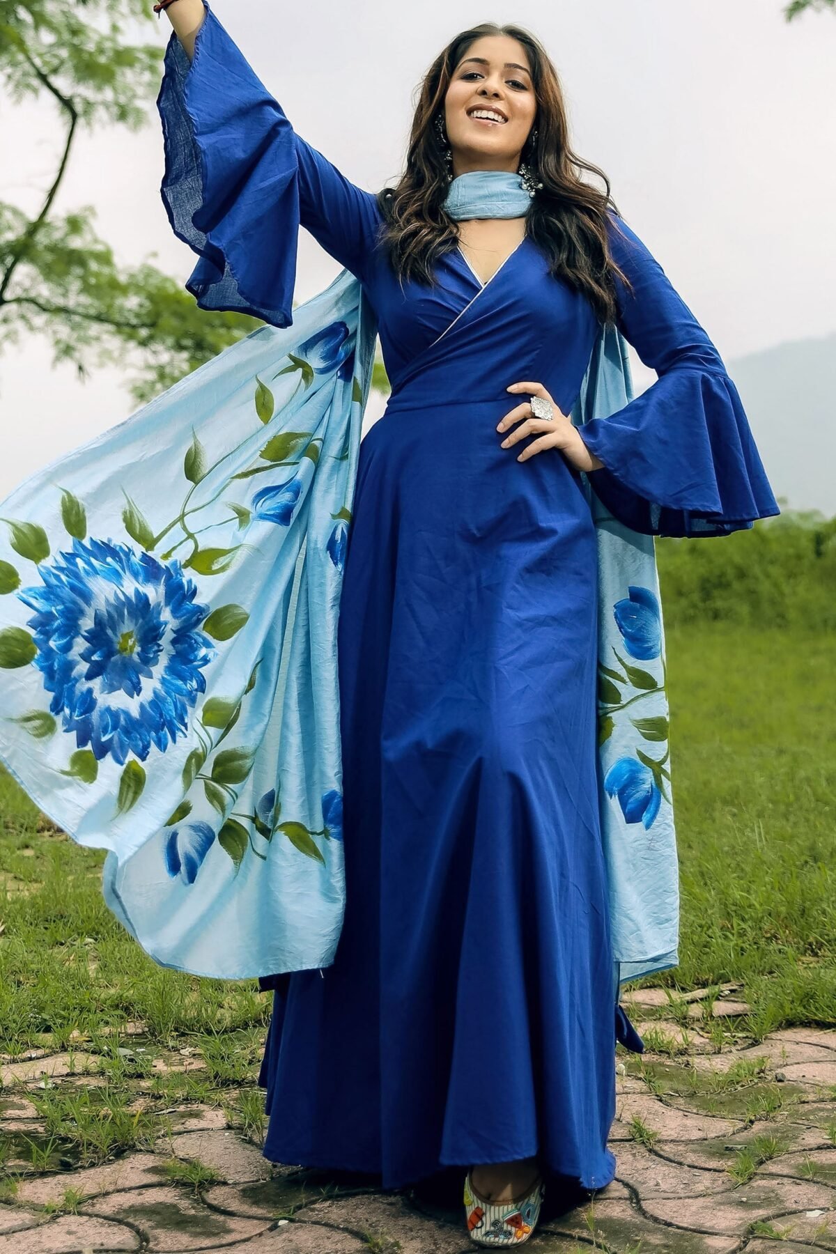 Navy Solid Anarkali Hand Brush Set