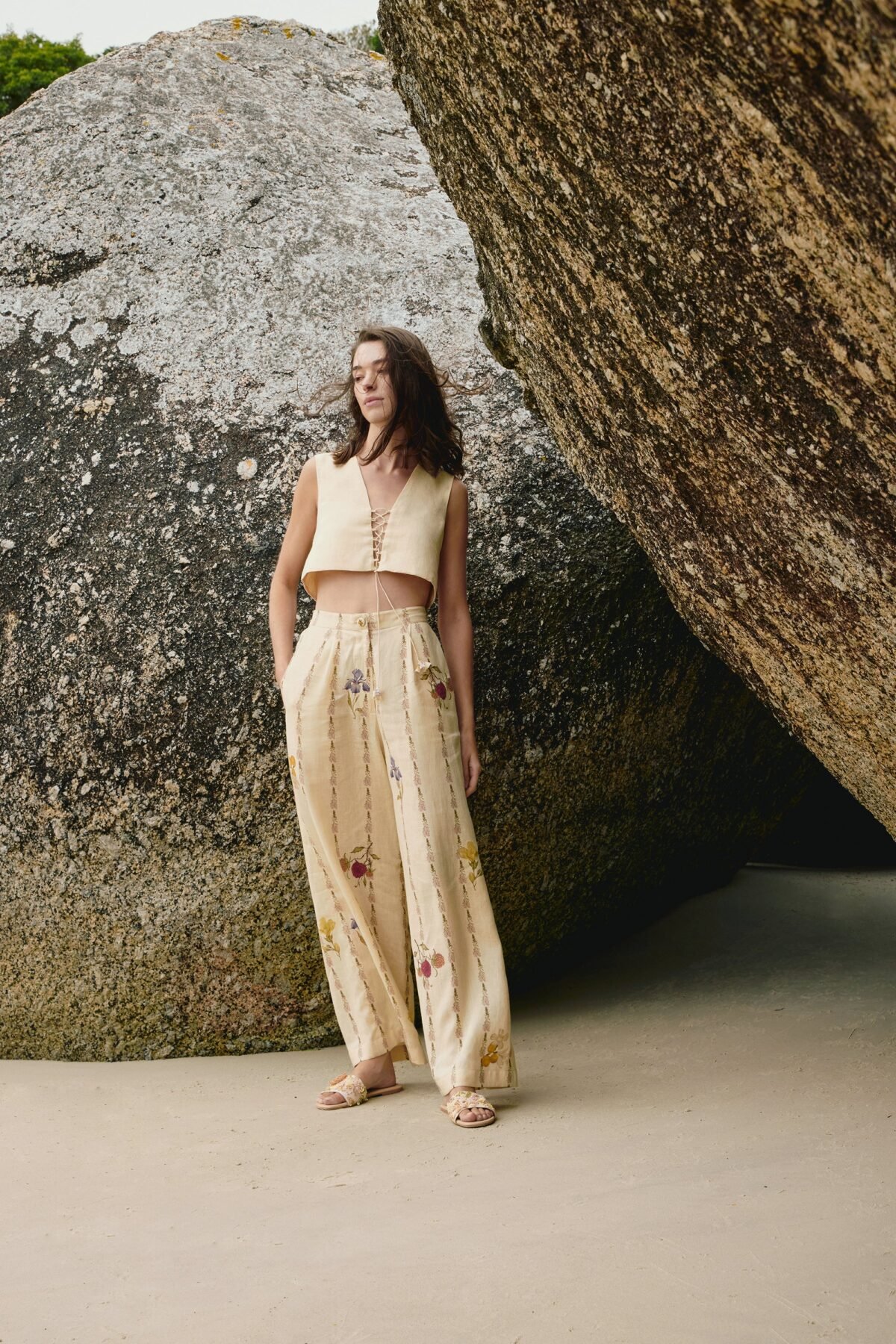 Mallorca Vest  and Fast Wear Savanna Pants