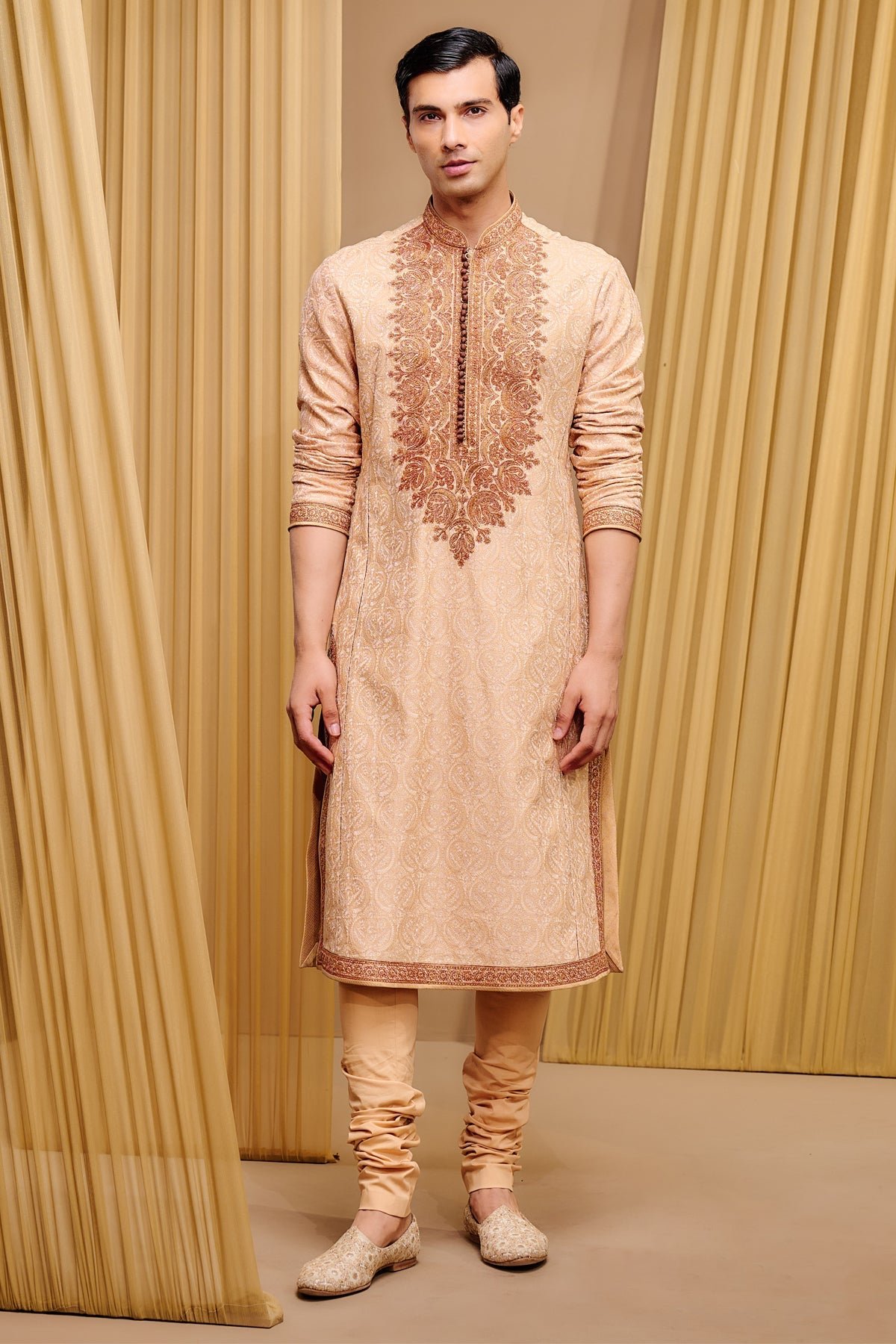 Otherworldly Classic Embroidered Kurta Set