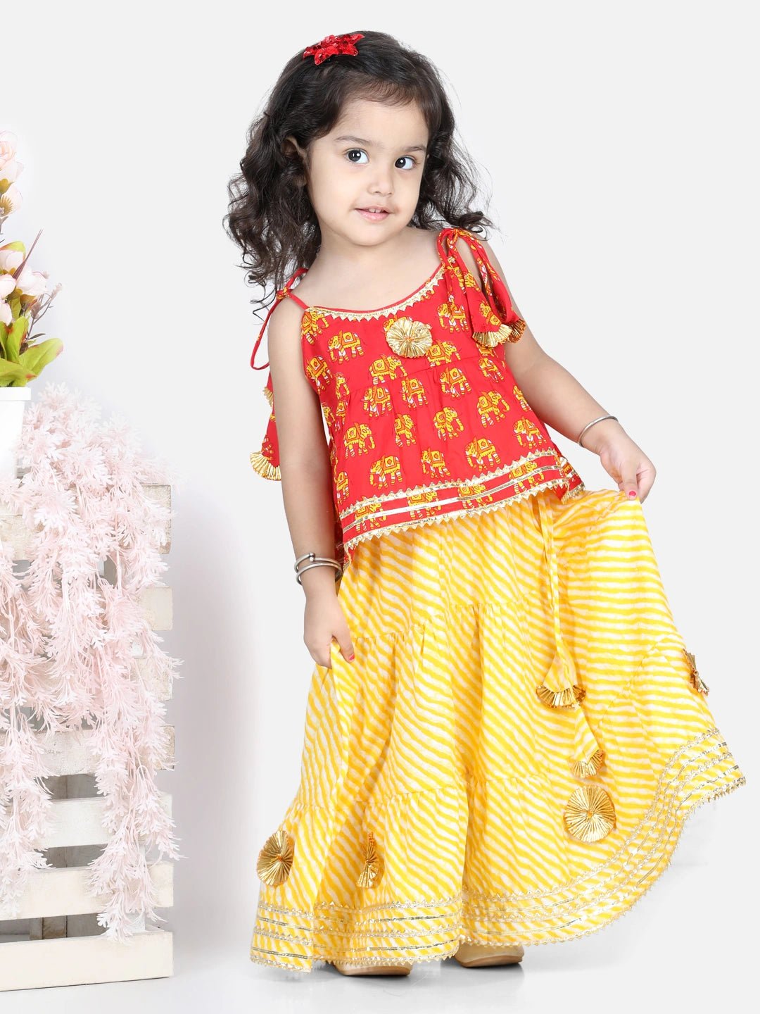 Fast Wear Sleeveless Elephant Print Top With Leheriya Design Lehenga Sets