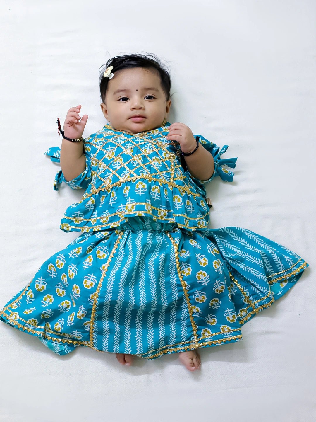 Fast Wear Pure Cotton Back Open Choli with Lehenga for Girls