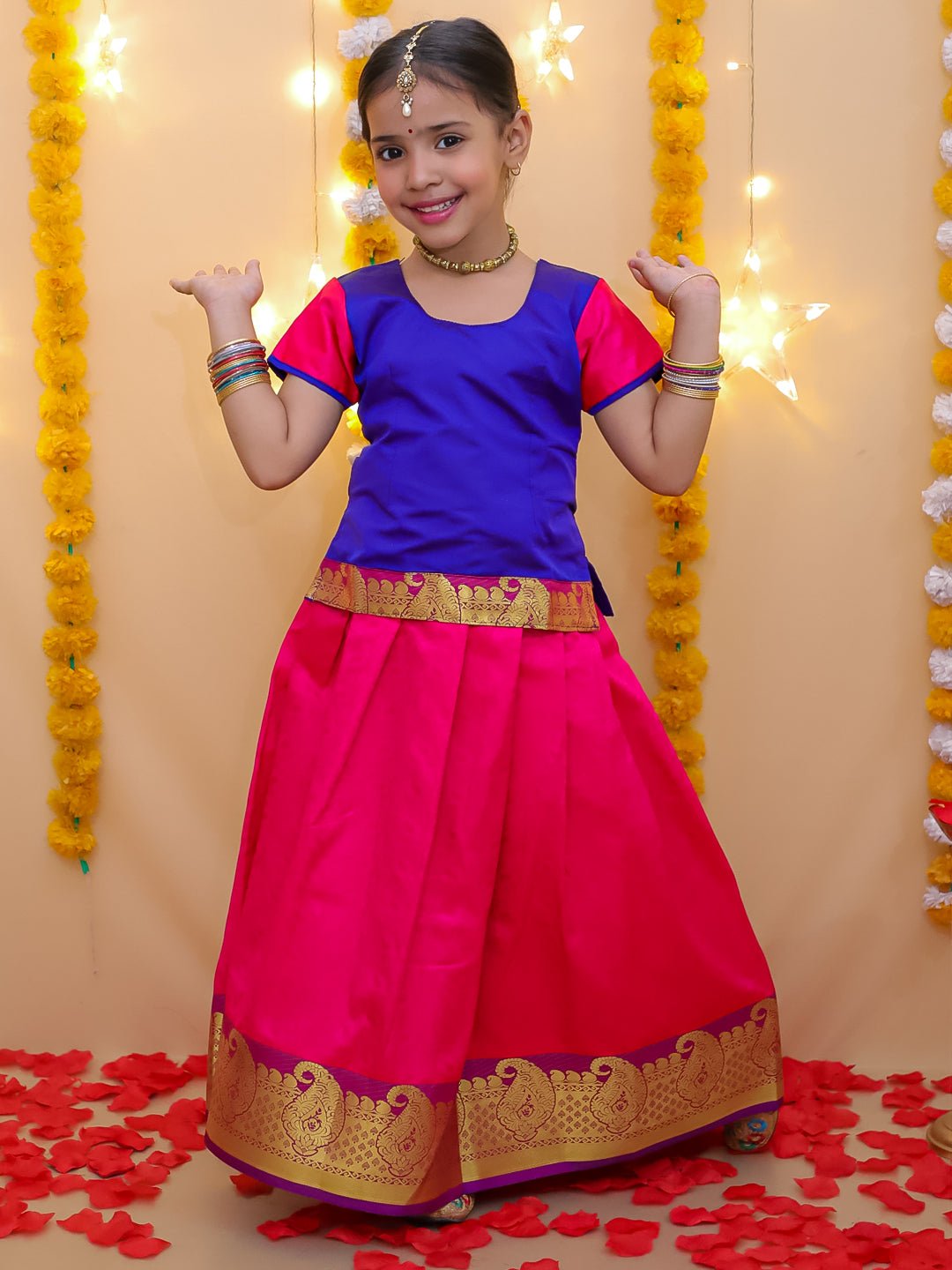 Fast Wear Half Sleeve South  Pavda Pattu Lehenga For Girls