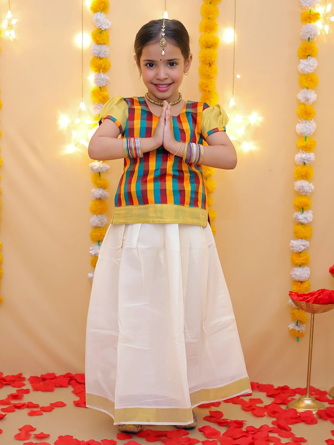 Fast Wear Half Sleeve South  Pavda Pattu Lehenga For Girls