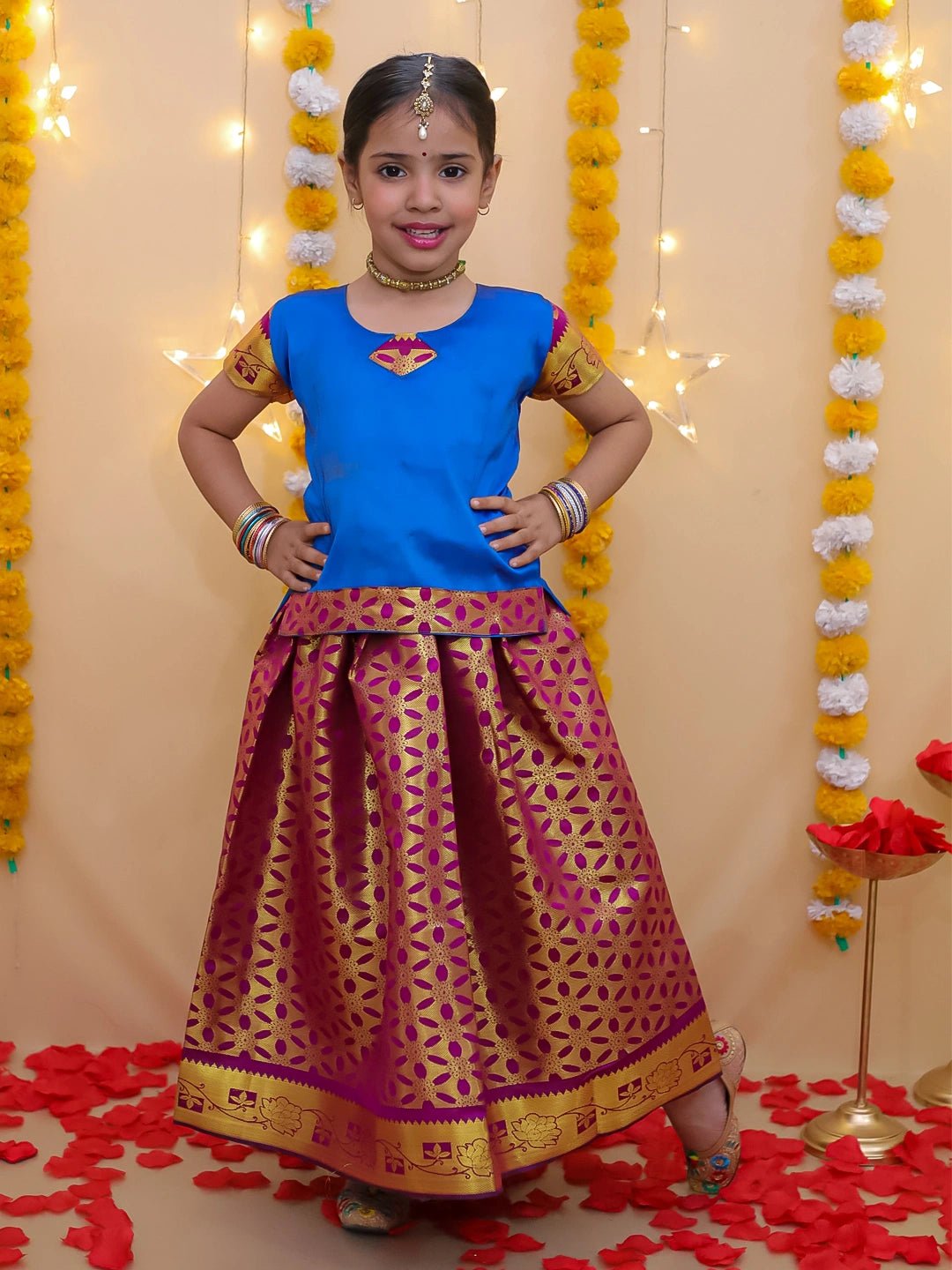 Fast Wear Half Sleeve South  Pavda Pattu Lehenga For Girls