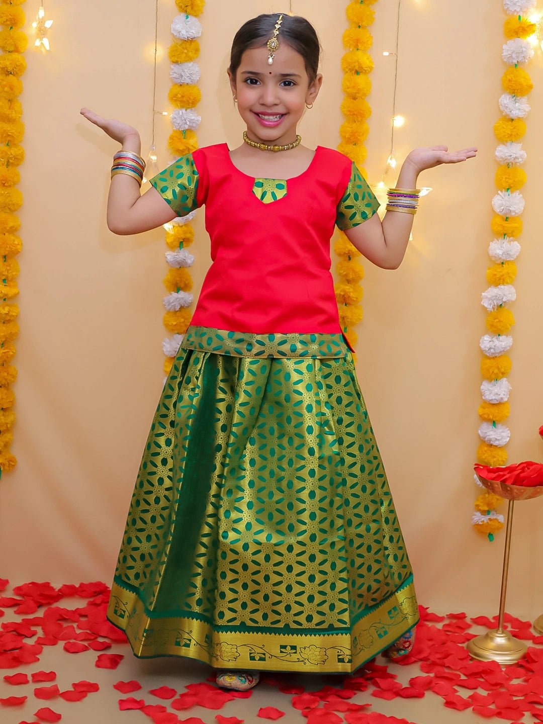 Fast Wear Half Sleeve South  Pavda Pattu Lehenga For Girls