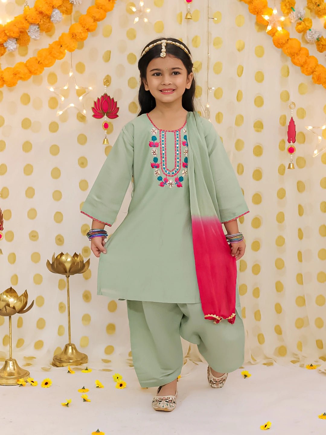 Fast Wear Quater Sleeves Embroidered Kurti With Salwaar &Dupatta For Girls