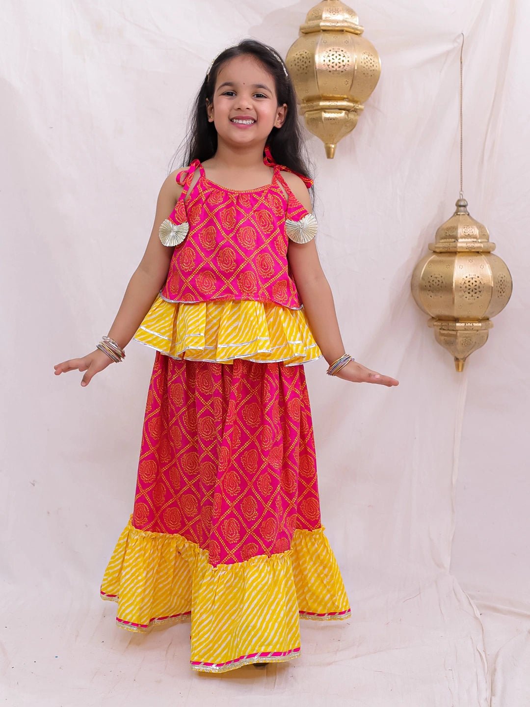 Fast Wear Sleeveless Lehenga Choli Set For Girls