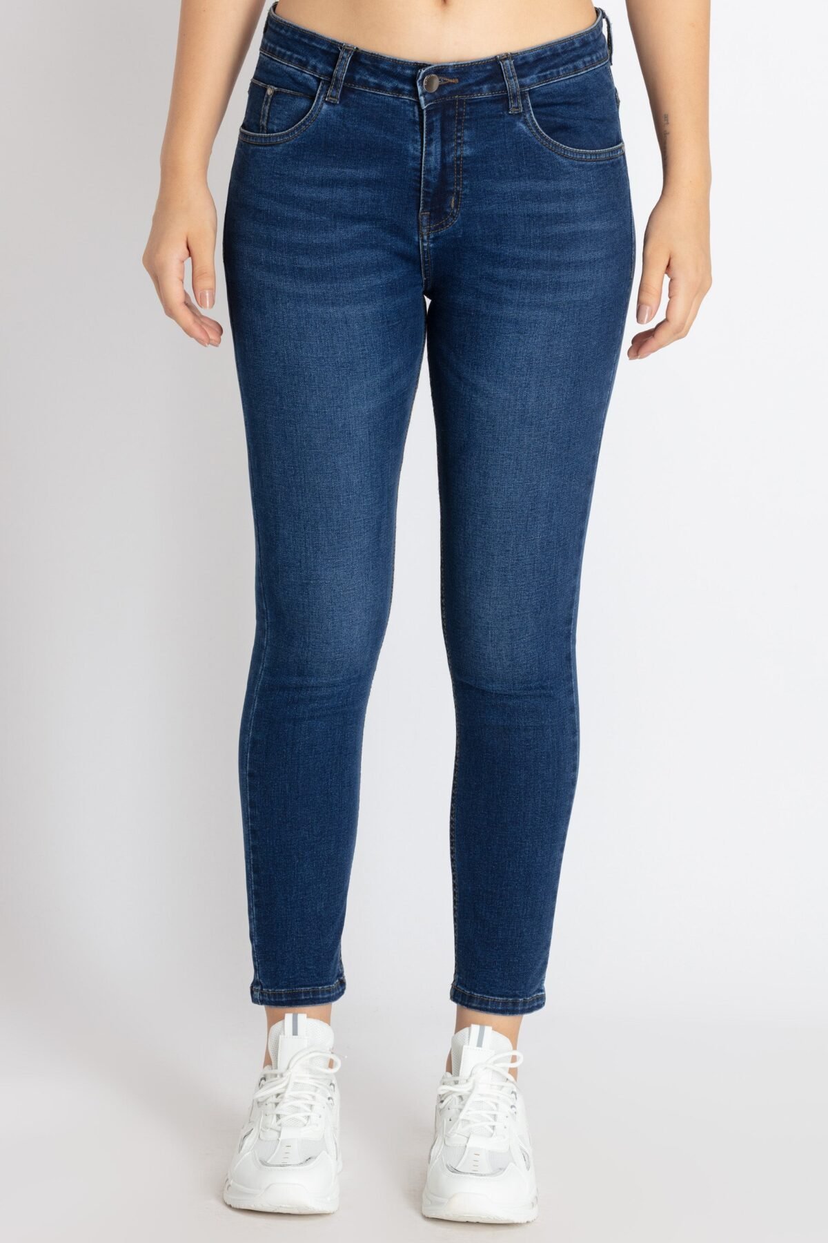 Womens Mid Rise Skinny Fit Denim