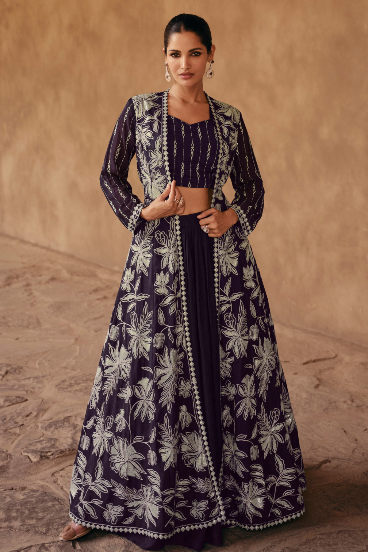 Exclusive Style Anarkali Gown Suits For Wedding Party Wear