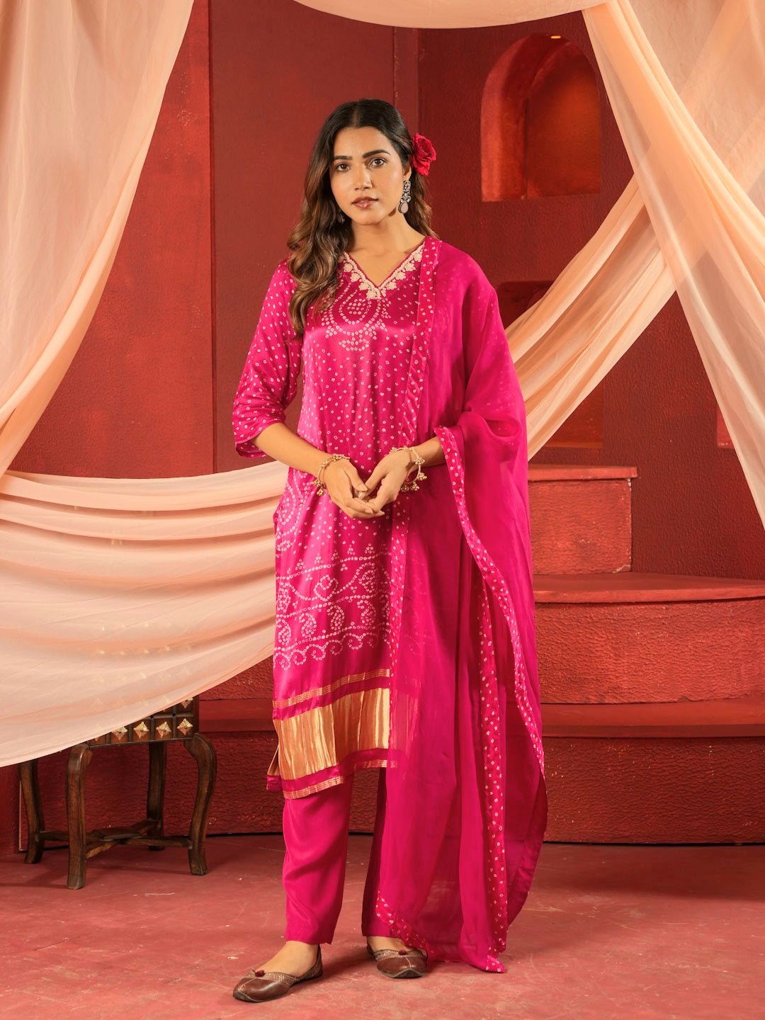 Rani Bandhej Print Suit Set With Organza Dupatta