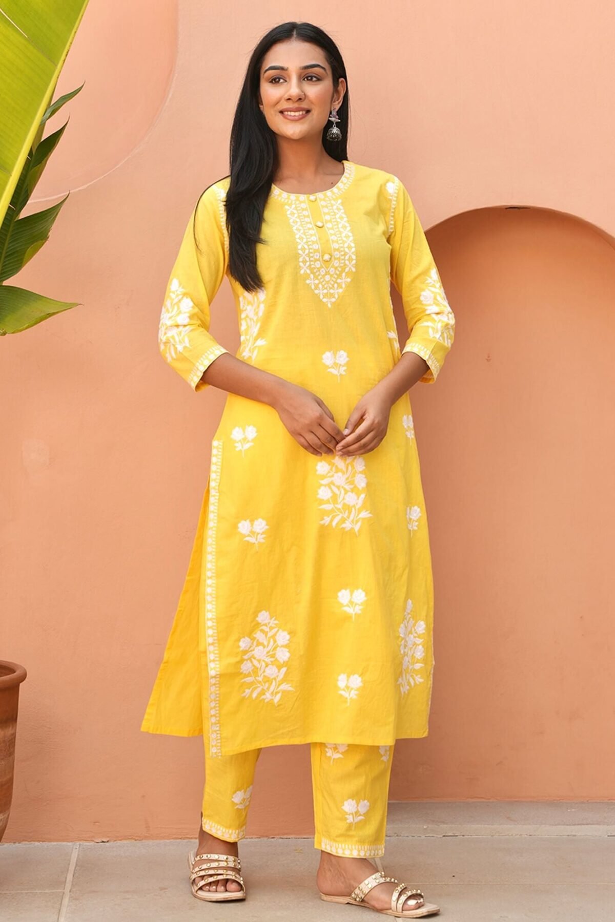 Yellow Cotton Kurta Set With White Embroidery