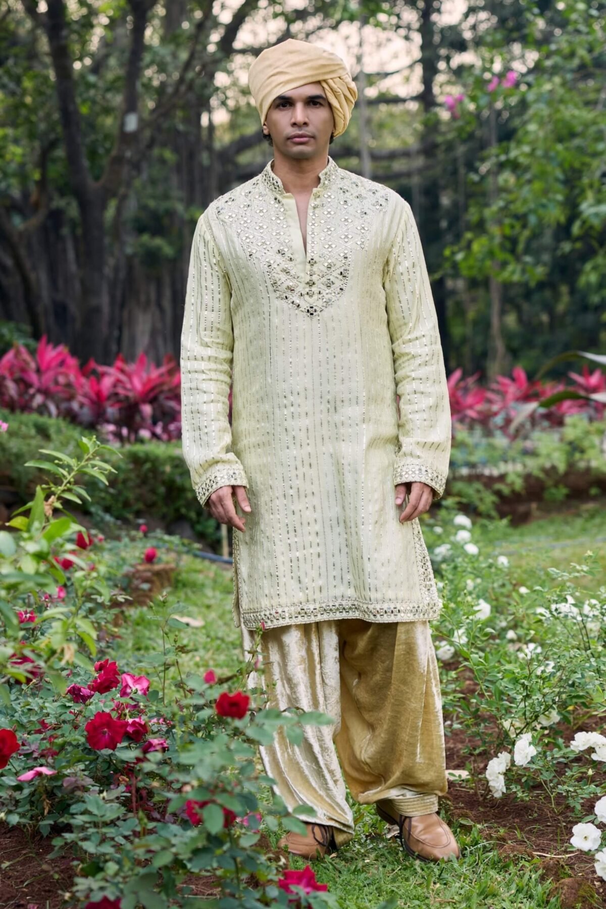 Zayan beige kurta and salwar