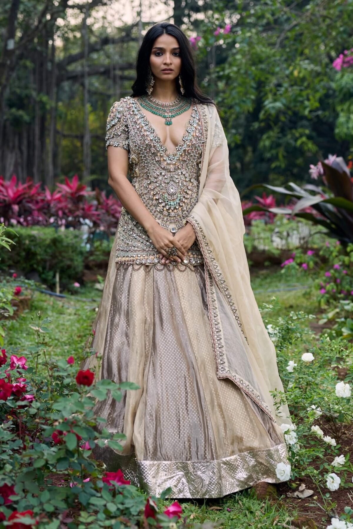 Noor-e-zar jadau lehenga set