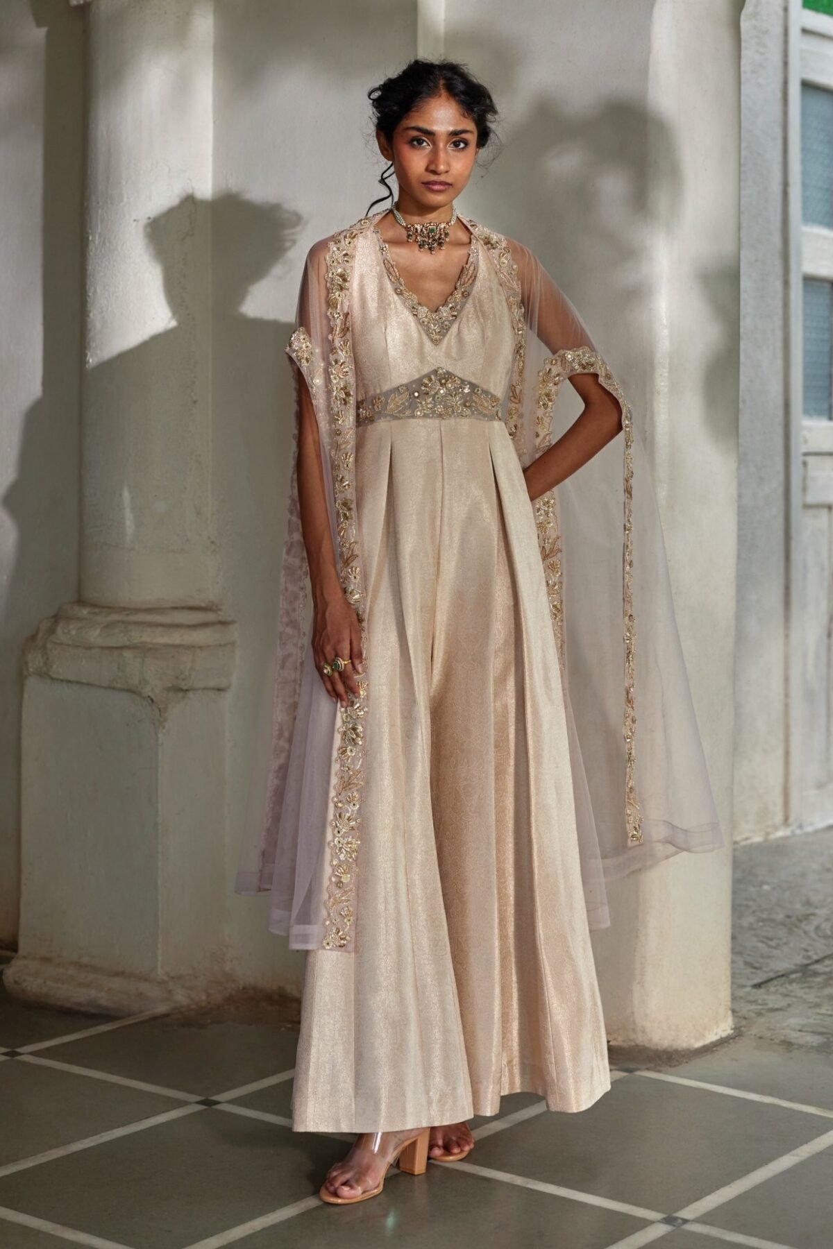 Rose tone jumpsuit and cape