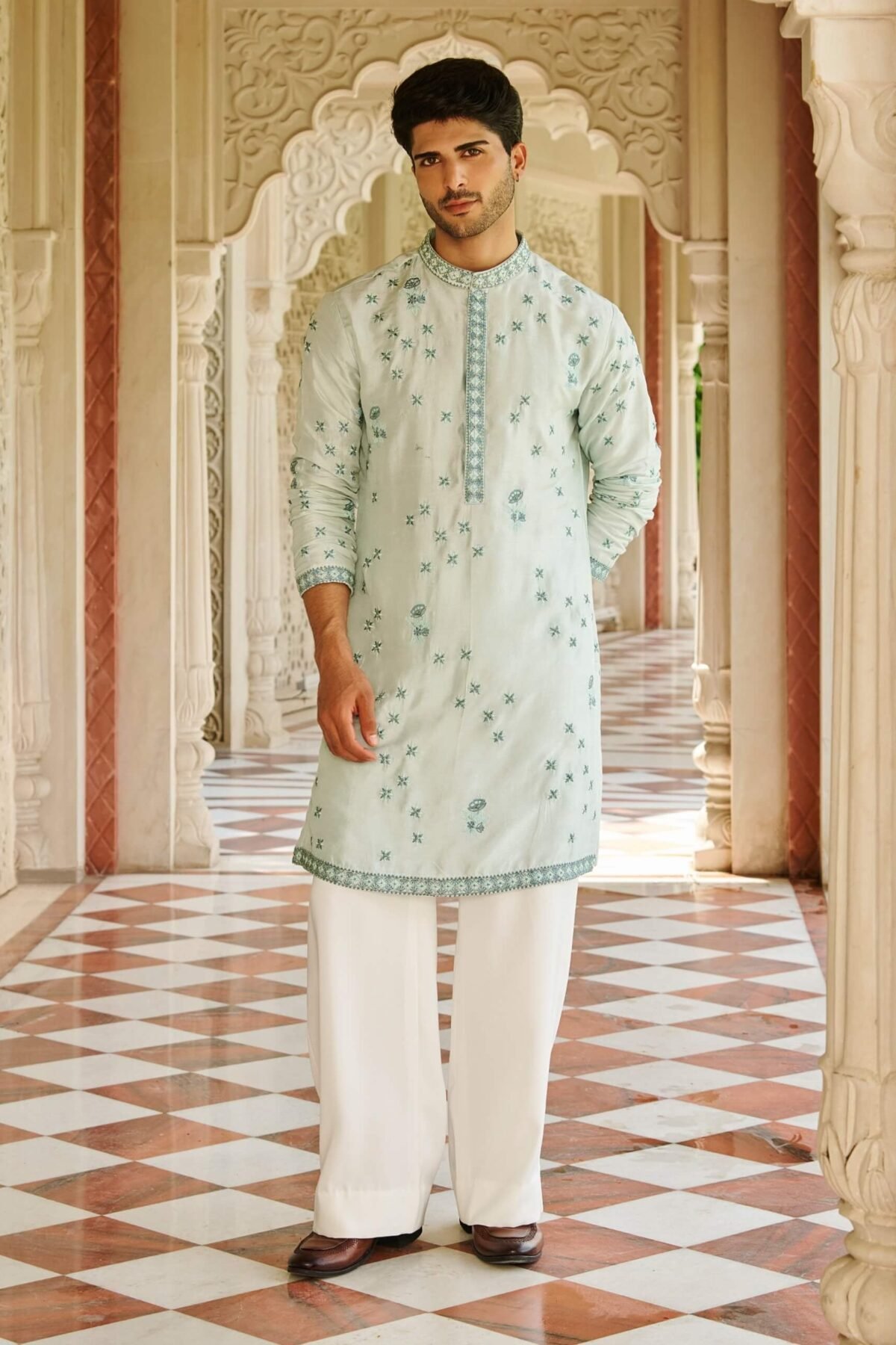 Dilbar pale green kurta and pants