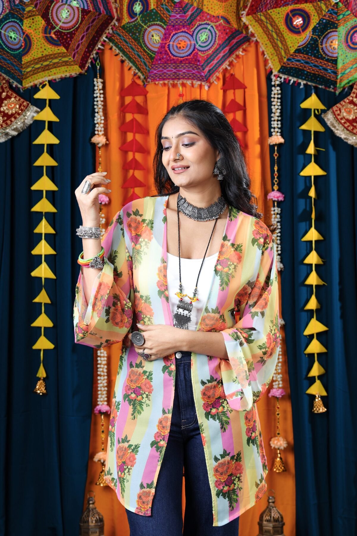 Jalwa Shrug 2025 - Viral Look, Desi Twist
