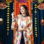 Jalwa Shrug 2025 - Viral Look, Desi Twist