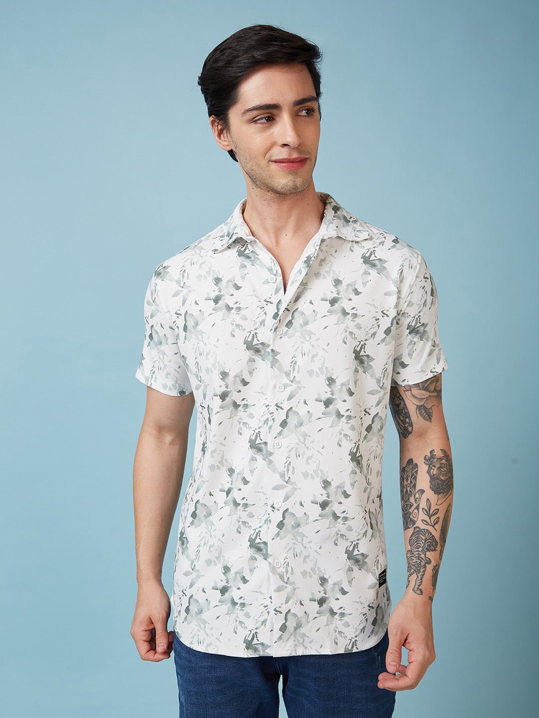 Men Printed Half Sleeves Shirt