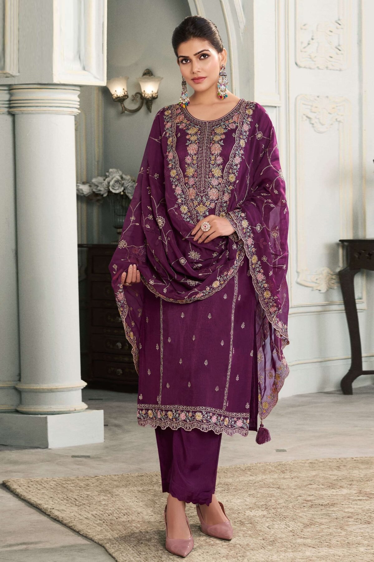 Elegant Dark Pink Kameez Shalwar with Embroidery