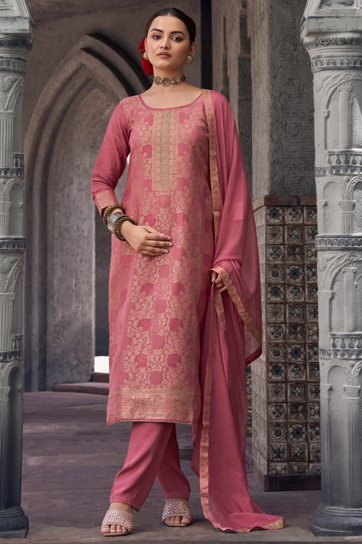 Ready to Wear Stitched Salwar Kameez