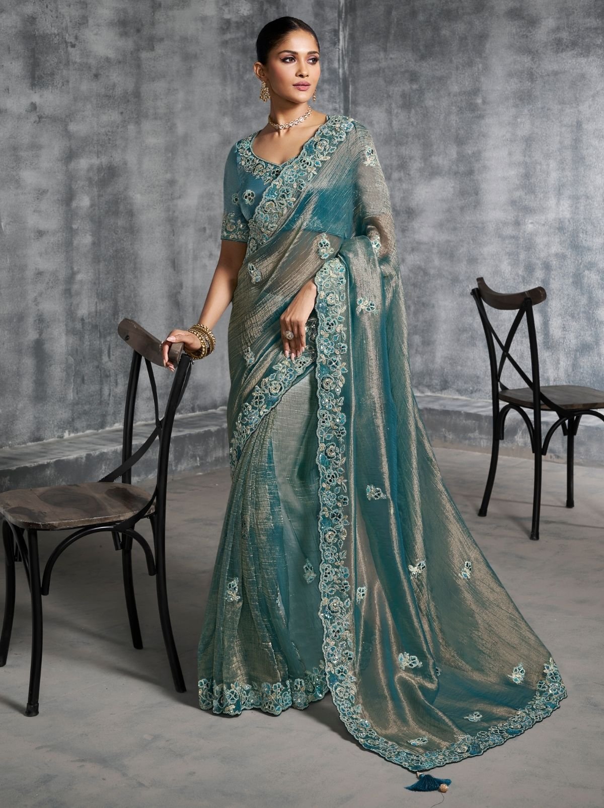 Cornflower Blue Premium Zari Tissue Silk Saree With Blouse Piece