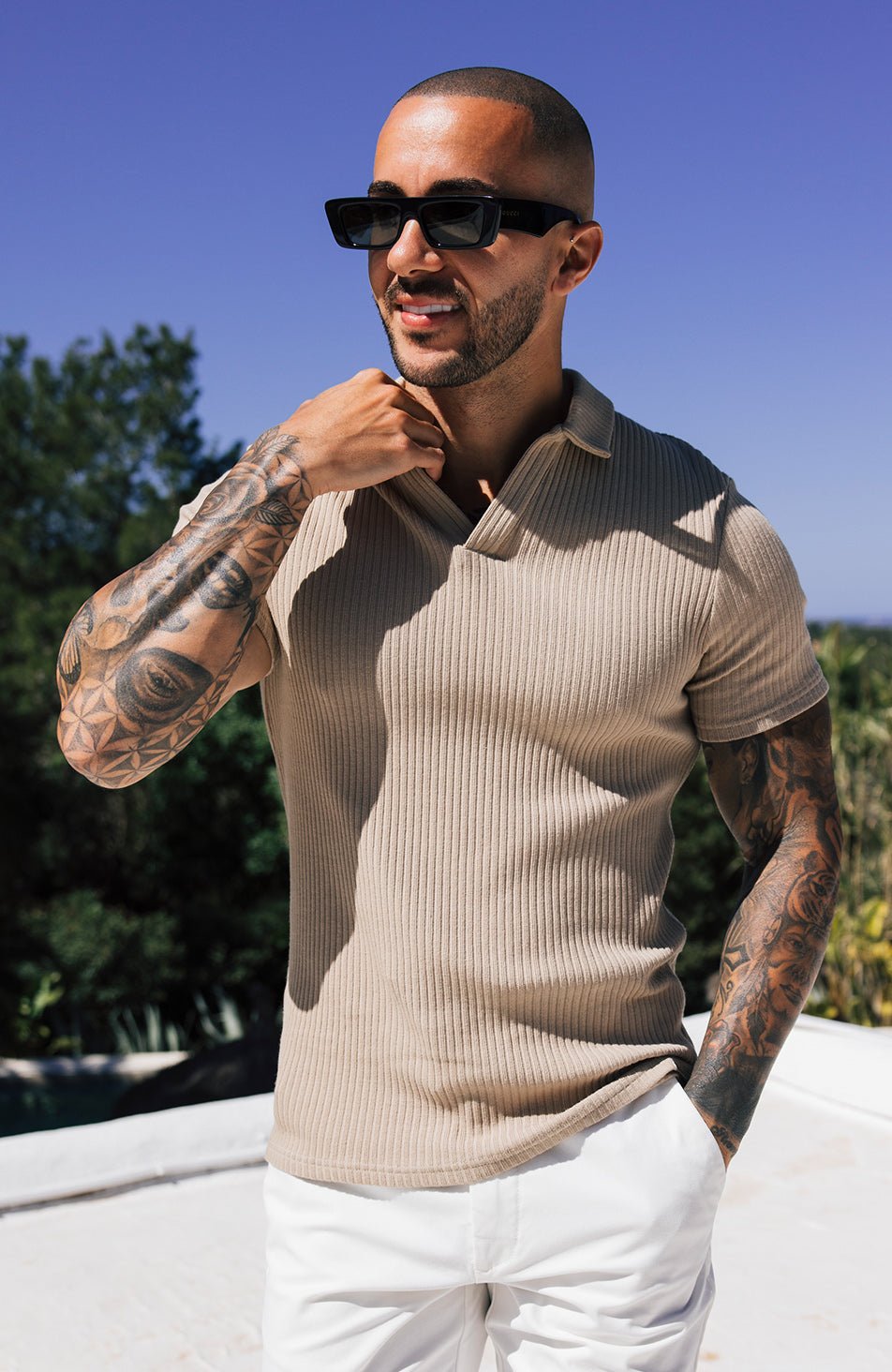 Elysee Slim Ribbed Revere Polo in Beige