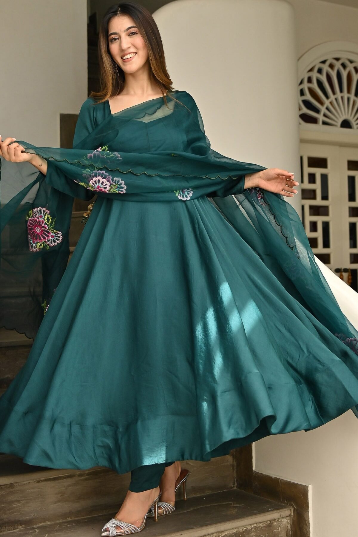Green Anarkali Embroidered Dupatta
