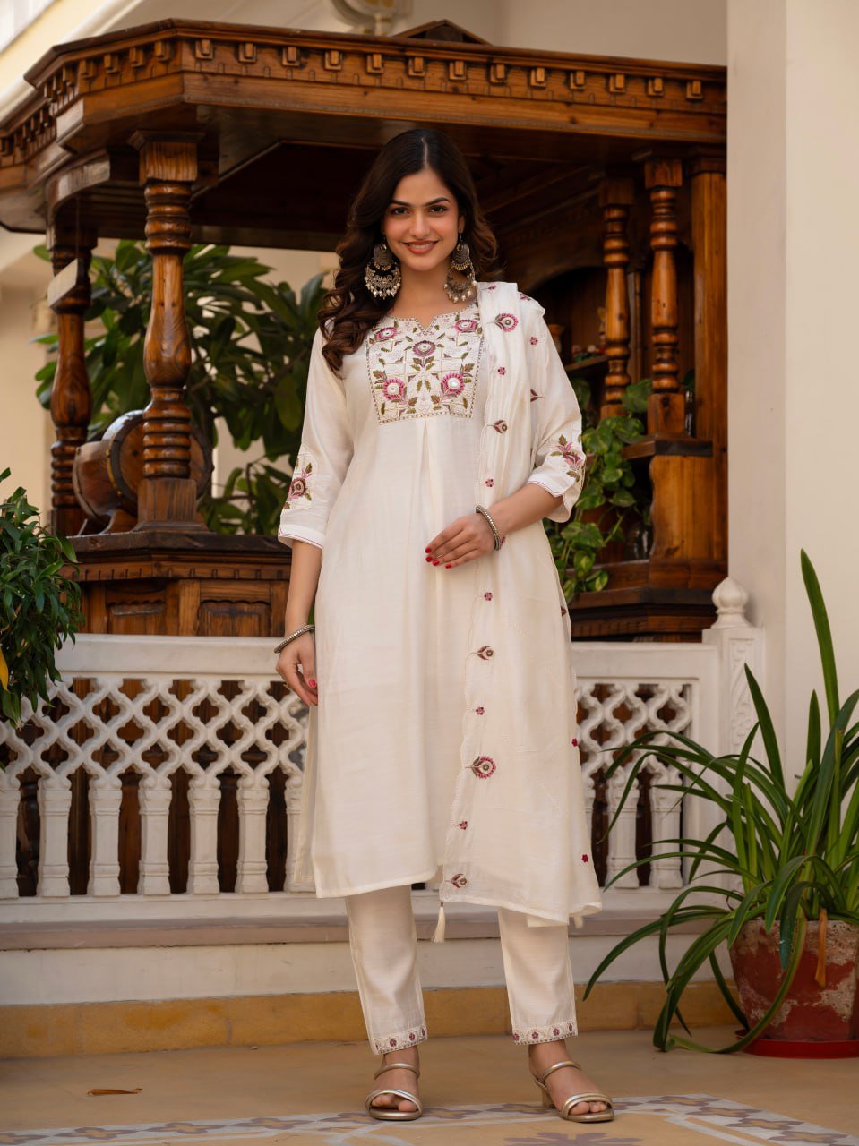 Viscose Mango Silk Kurti Pant Dupatta Set