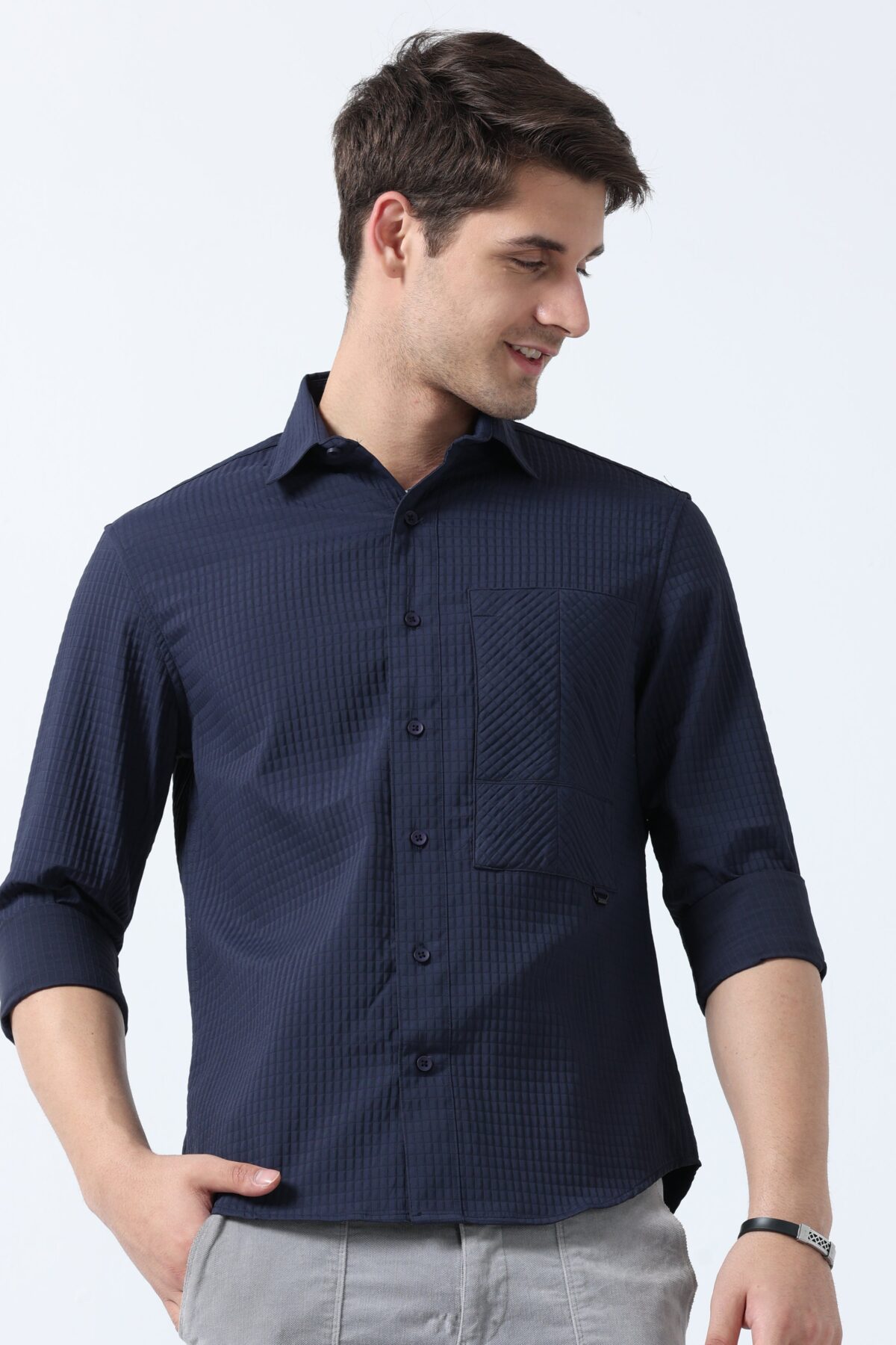 Elegant Full Sleeve Shirt for Men with Stylish Pocket Accent