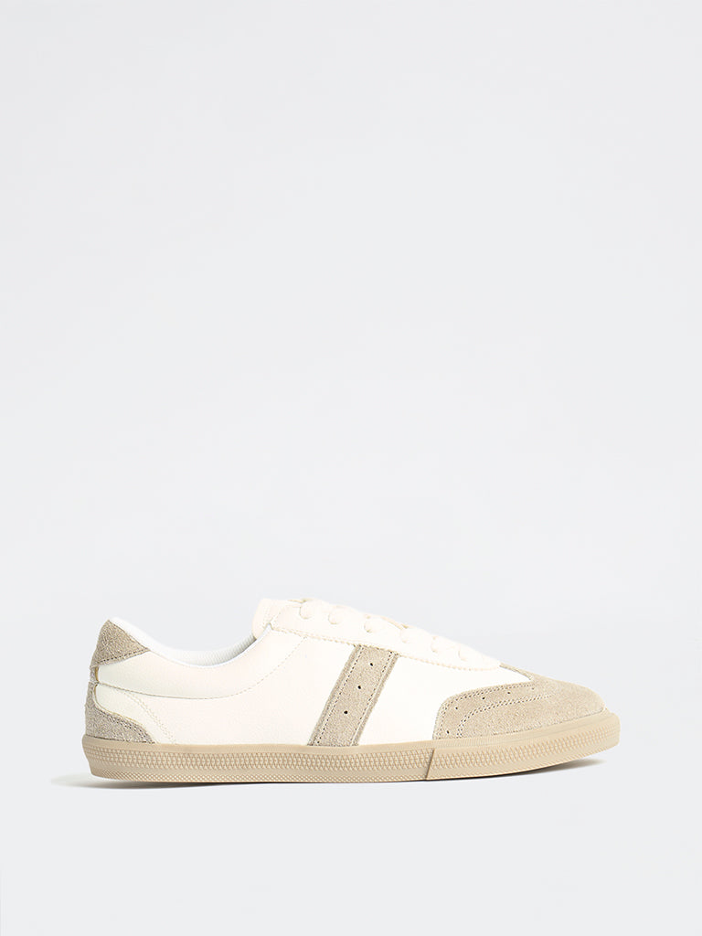Fast Wear White Colour-Blocked Lace-Up Sneakers