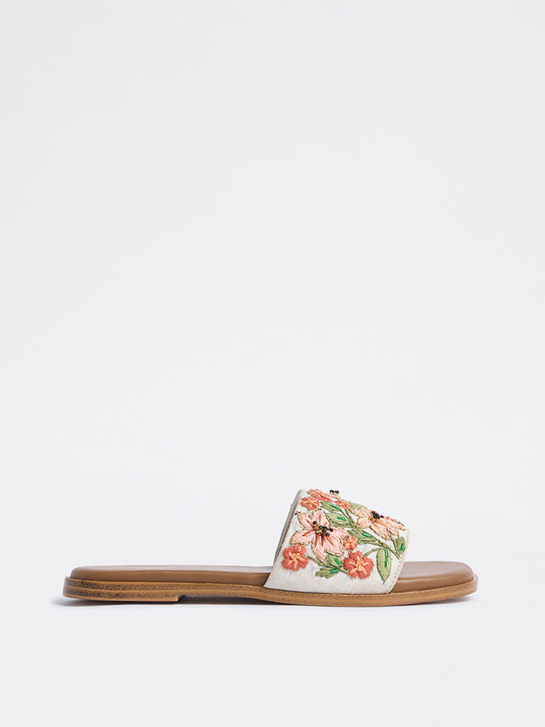 Fast Wear Orange Floral Embroidered Slides