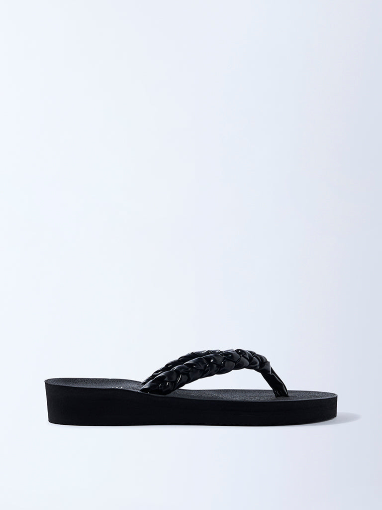 Fast Wear Black Braided Comfort Flip-Flops