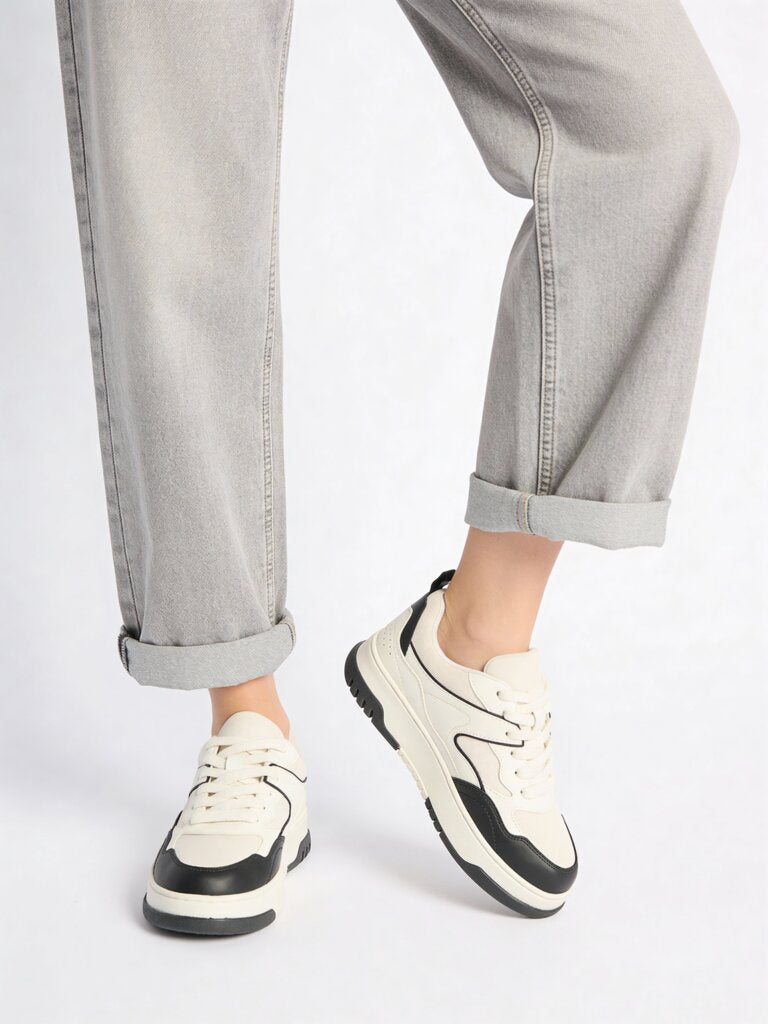 Fast Wear White Mesh-Detailed Lace-Up Sneakers