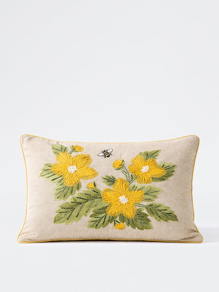 Fast Wear Yellow Floral Embroidered Detailed Cushion Cover