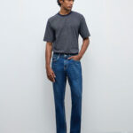 Fast Wear Dark Blue Relaxed Fit Mid-Rise Jeans