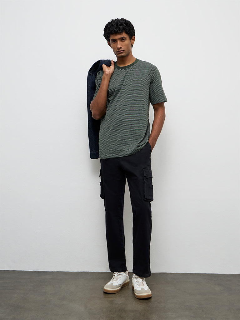 Fast Wear Black Relaxed-Fit Mid-Rise Cotton Cargo Pants