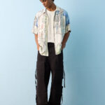 Fast Wear Black Solid Loose-Fit Mid-Rise Cotton Cargo Pants