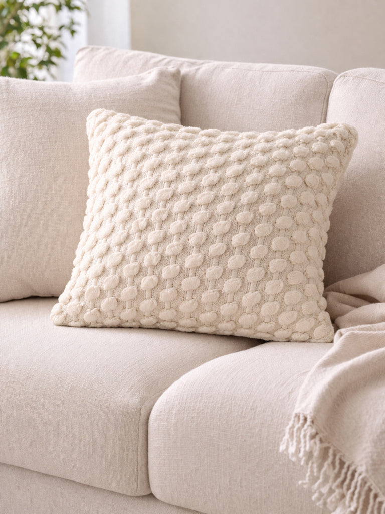 Fast Wear Beige Popcorn Textured Cushion Cover