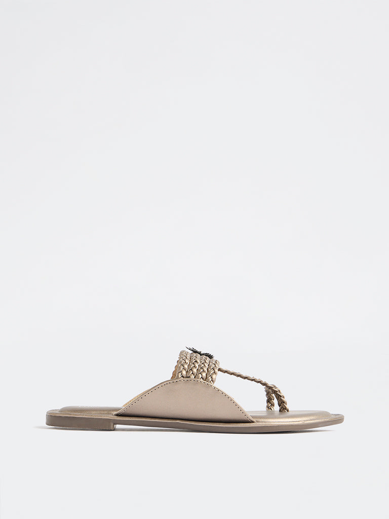 Fast Wear Light Gold Braided Kolhapuri Sandals