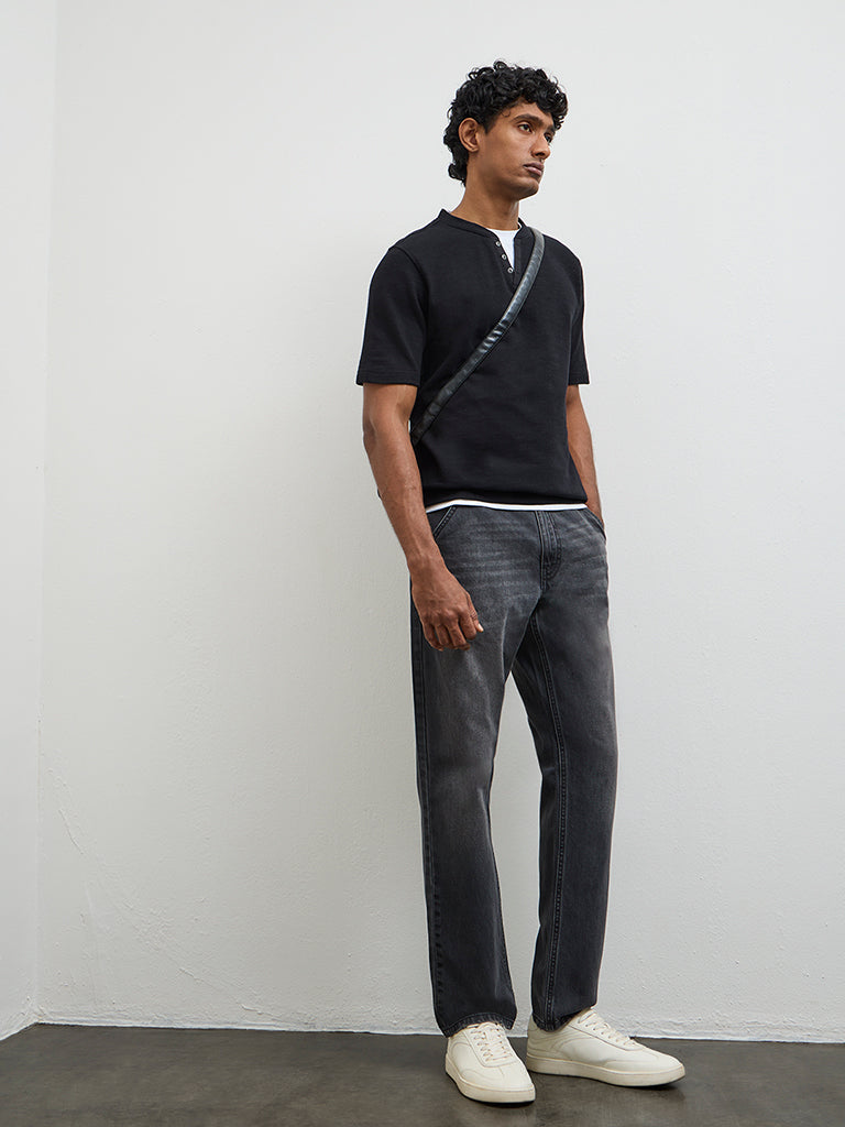 Fast Wear Black Relaxed-Fit Mid-Rise Jeans