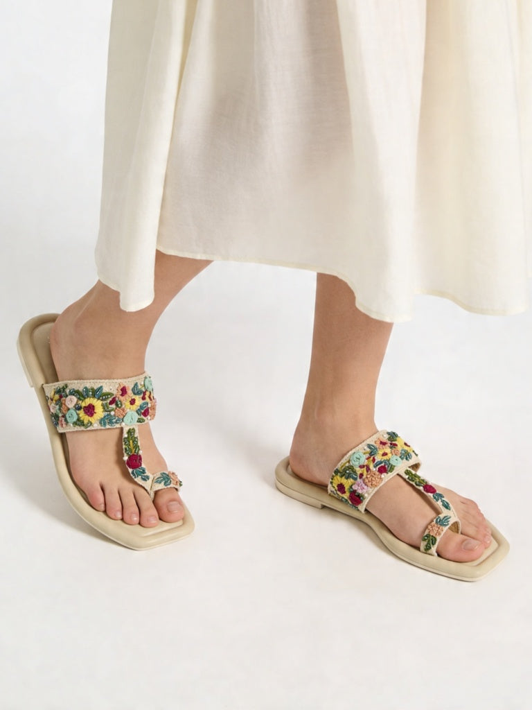 Fast Wear Multicolor Floral-Embroidered Kolhapuri Sandals