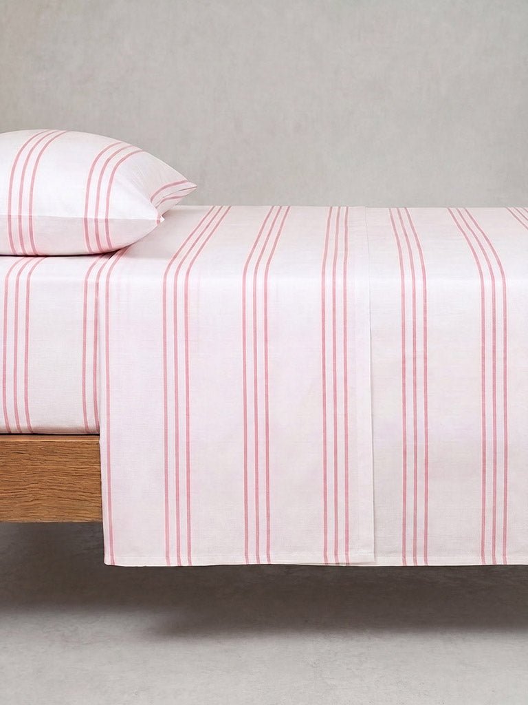 Fast Wear Pink Stripe Printed Fitted Queen Bed Sheet Set