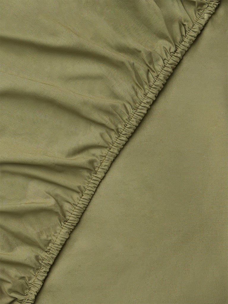 Fast Wear Olive Solid Fitted King Bed Sheet Set