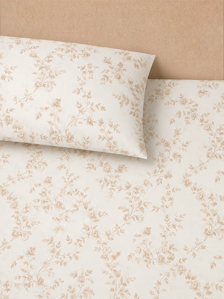 Fast Wear Light Taupe Floral Printed Queen Bed Sheet Set
