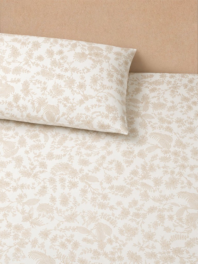 Fast Wear Light Beige Foliage Printed Queen Bed Sheet Set