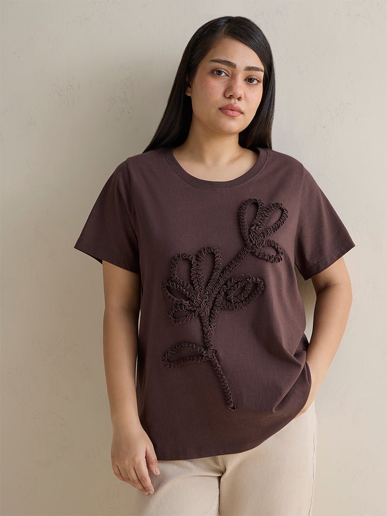 Fast Wear Dark Brown Floral Applique Cotton T-Shirt