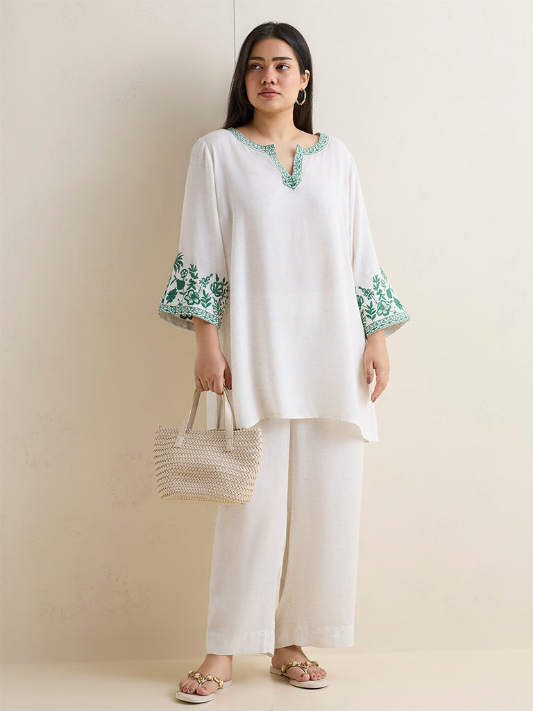 Fast Wear Off-White Embroidered Tunic