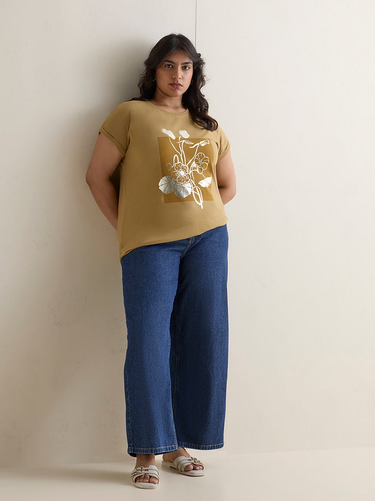 Fast Wear Light Khaki Floral Printed Cotton T-Shirt