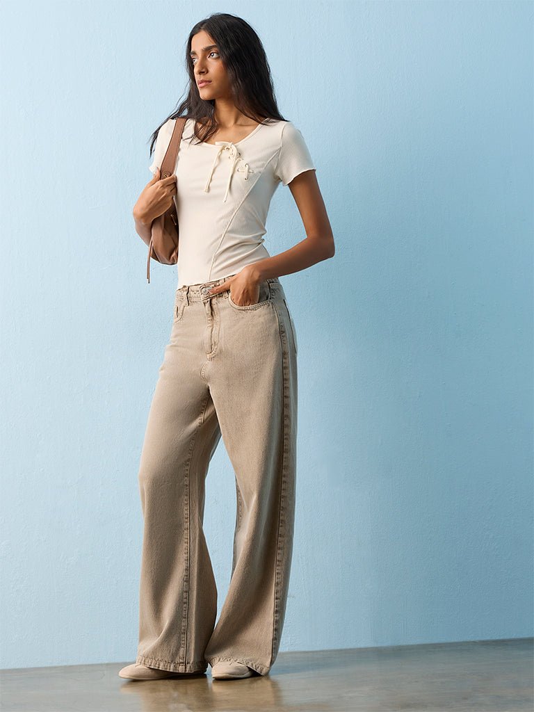 Fast Wear Cream Criss-Cross Detail T-Shirt