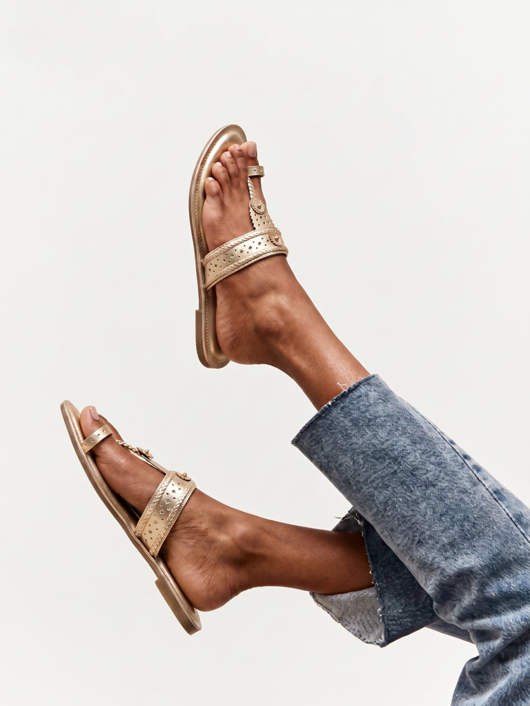 Fast Wear Light Gold Kolhapuri Sandals